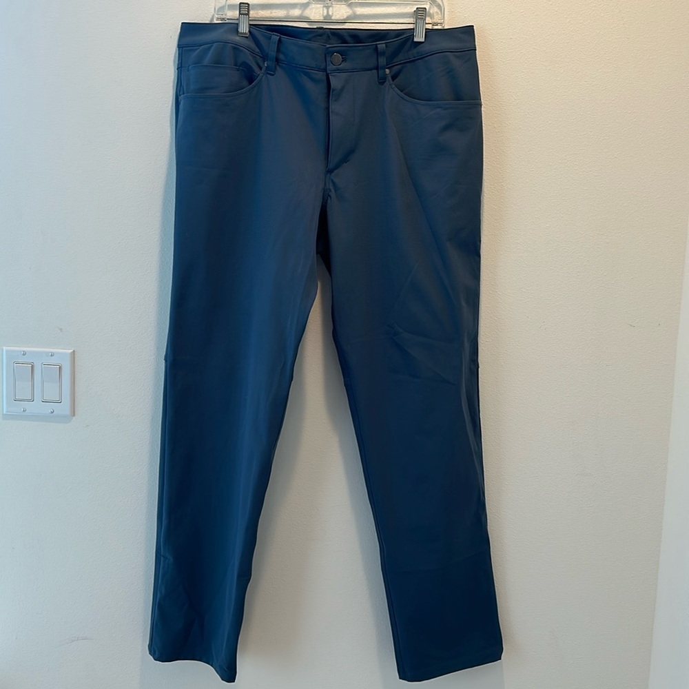 Lululemon size 36 Pants